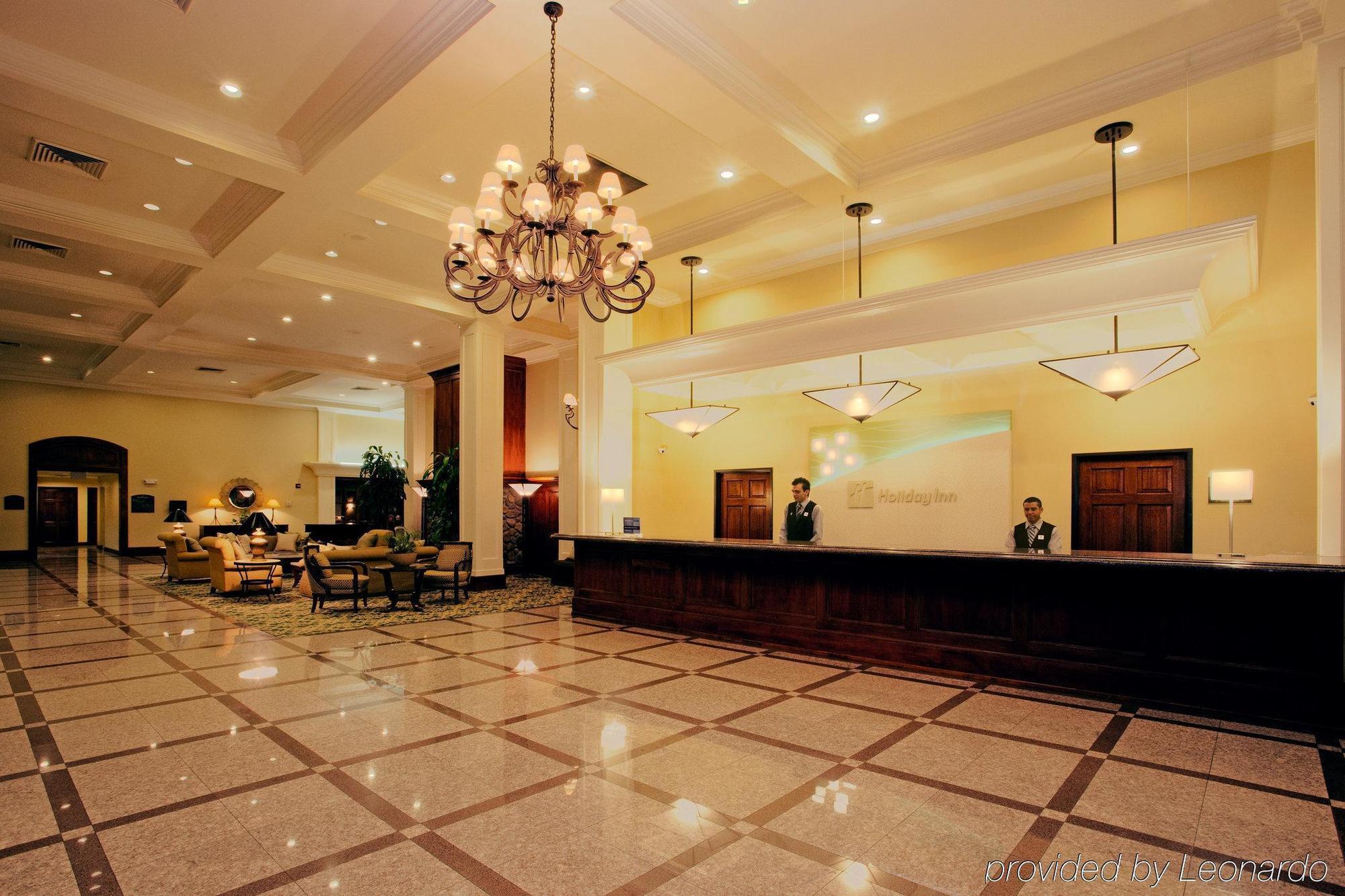 Отель Wyndham Визалия Интерьер фото